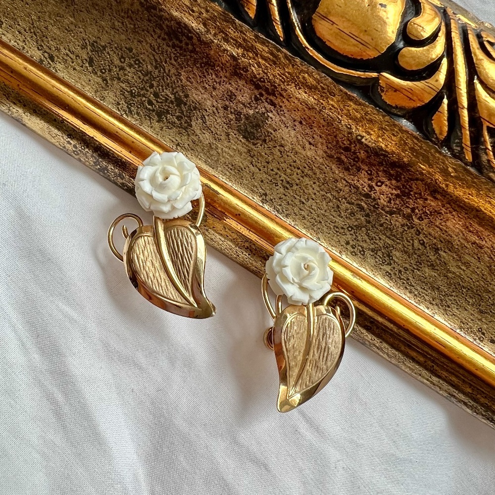 Antiqued Victorian Ivory Rose Clip Earrings